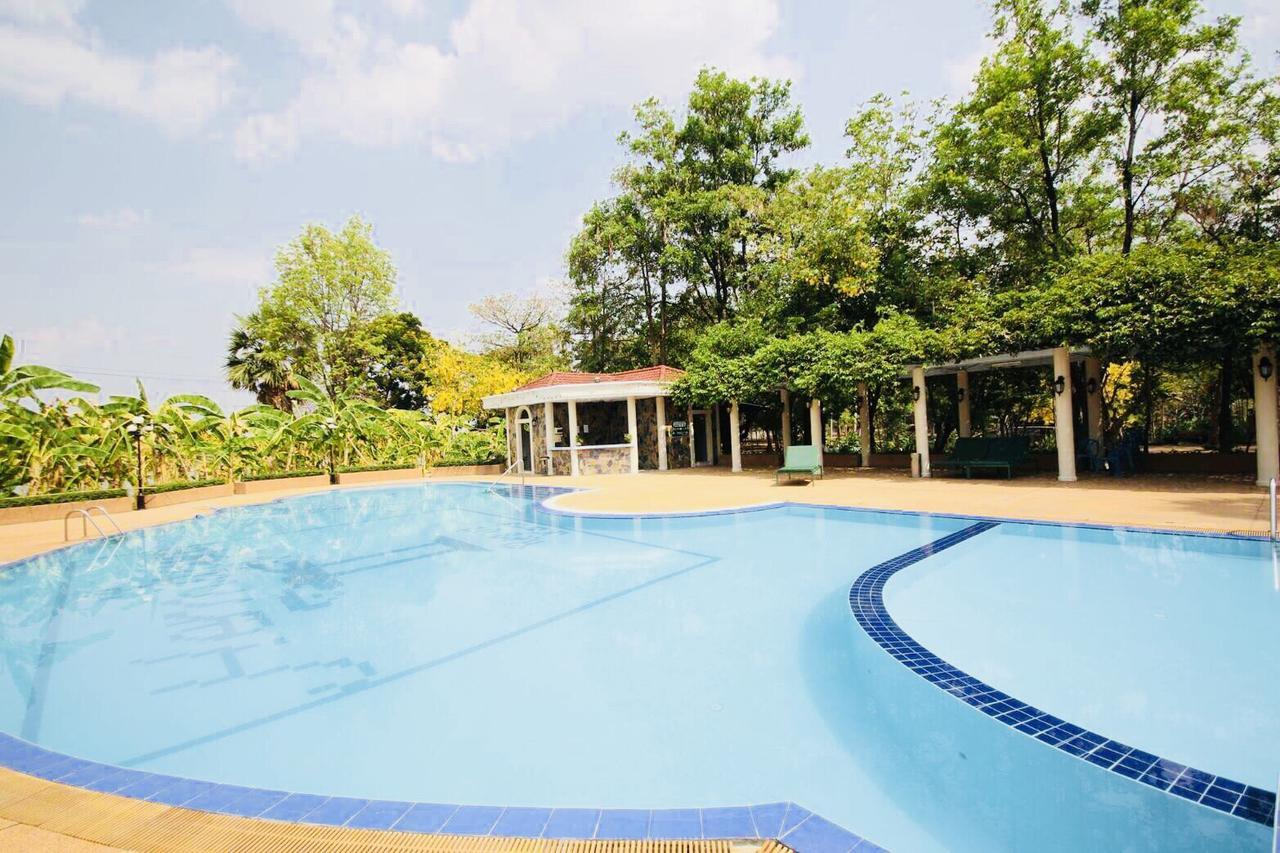 Hermitage Hotel Korat-SHA Nakhonratchasima Eksteriør billede