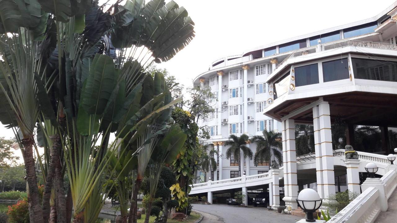 Hermitage Hotel Korat-SHA Nakhonratchasima Eksteriør billede